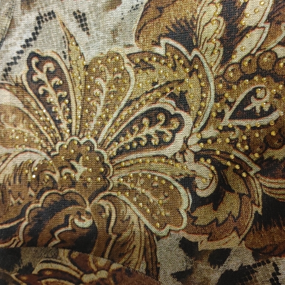 J Ⓜ️ JM Collection Top - Picture 13 of 13